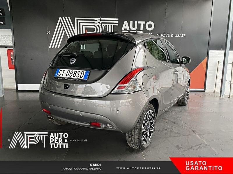 Lancia Ypsilon Ypsilon 1.0 firefly hybrid Platino s&s 70cv
