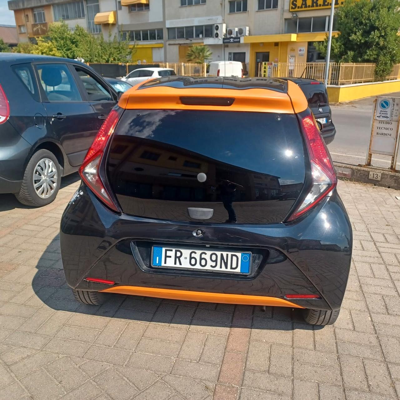 AYGO 1.0 BENZINA/GPL PERFETTA