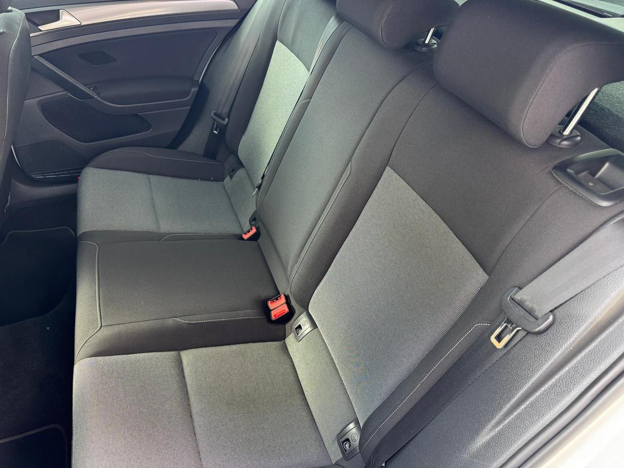 Volkswagen Golf 1.2 benzina 86cv Euro 6 Neop