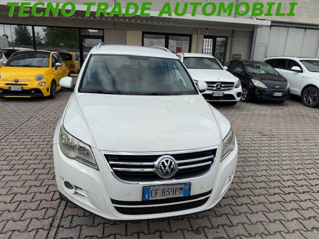 VOLKSWAGEN Tiguan 2.0 TDI DPF 4MOTION Sport & Style