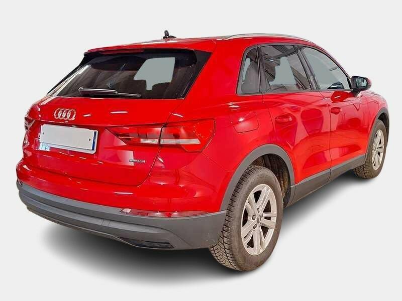 AUDI Q3 40 TDI quattro S tronic Business