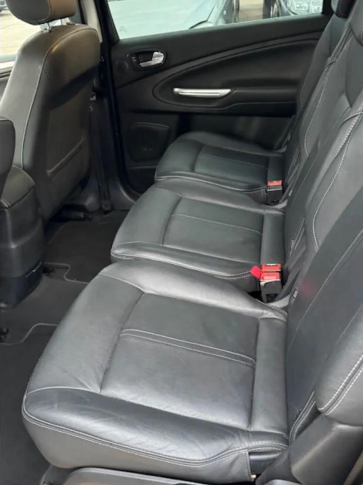 Ford S-Max 2.0 TDCi 163CV New Titanium