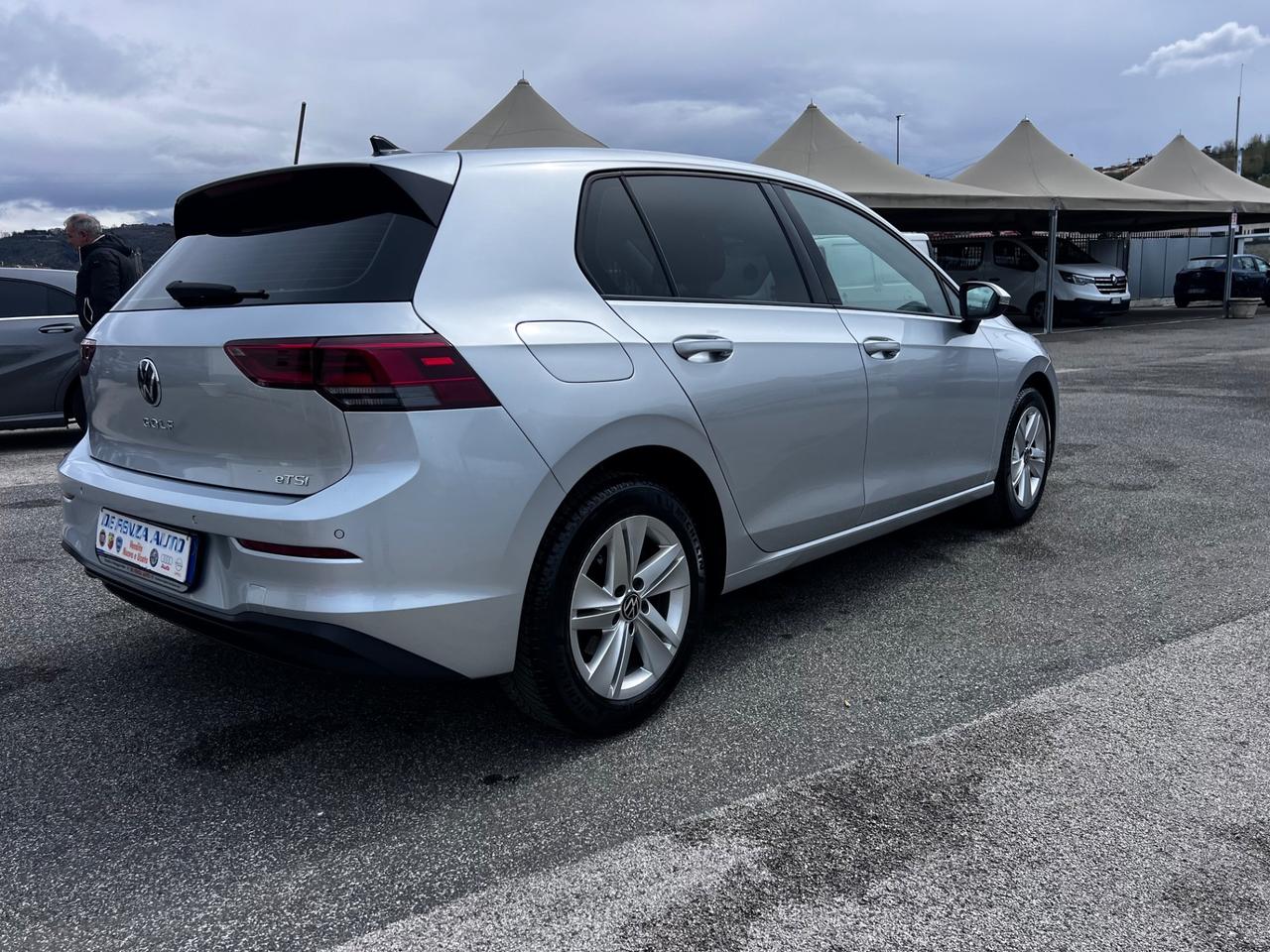 Volkswagen Golf 1.5 TSI DSG Style