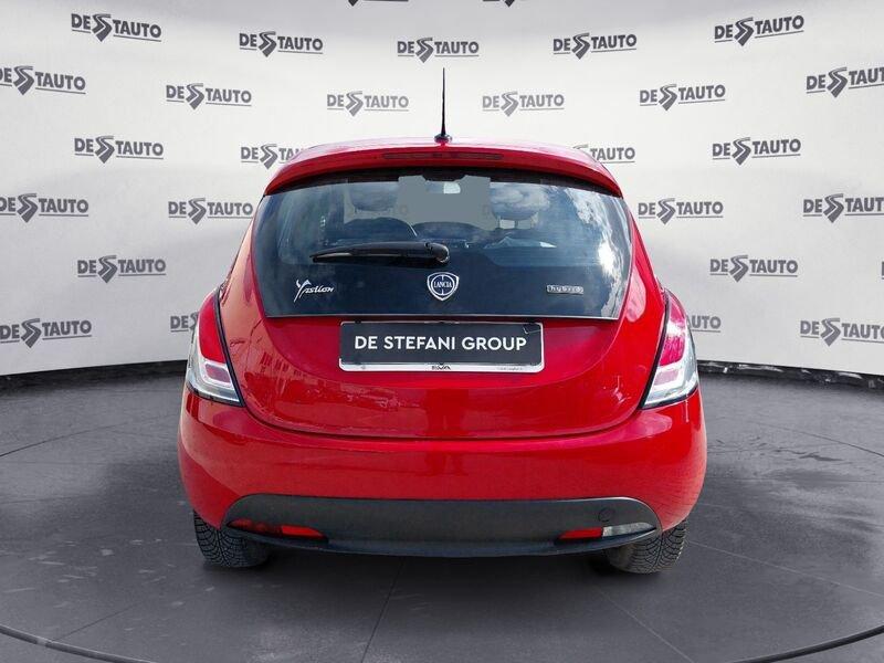 Lancia Ypsilon Ypsilon 1.0 firefly hybrid Silver s&s 70cv