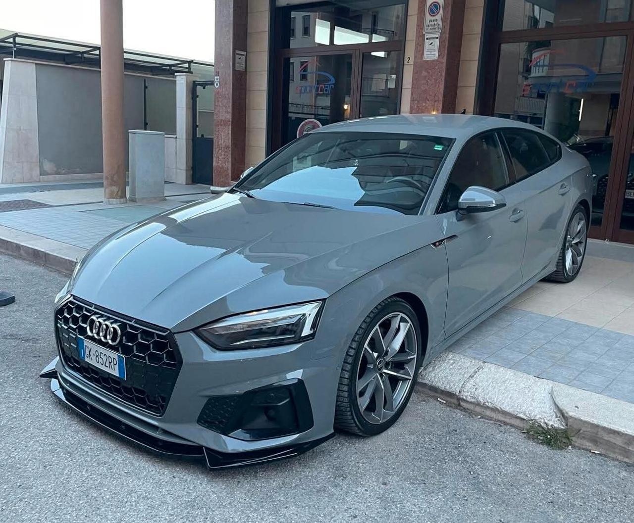 Audi A5 SPB 40 TDI 204cv MHEV S TRONIC S LINE EDITION " NAVY PELLE LED 19' "