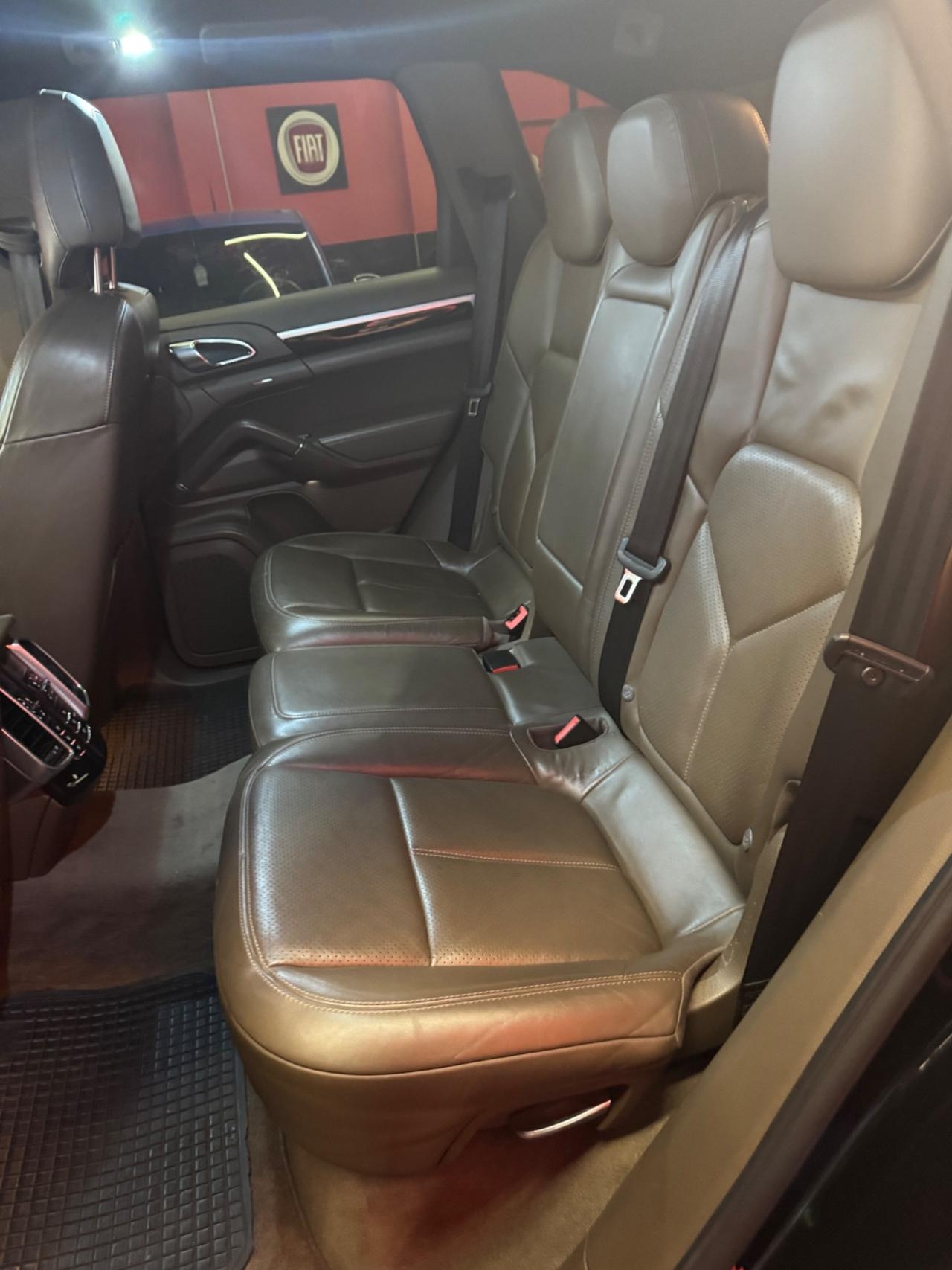 Porsche Cayenne 3.0 Diesel S 249CV Platinum Edition