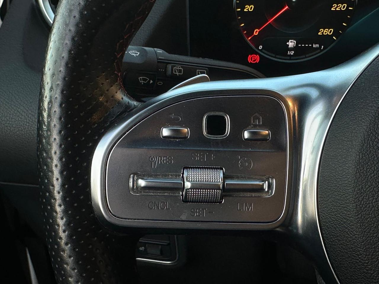 Mercedes-Benz GLA 200 200D #50899