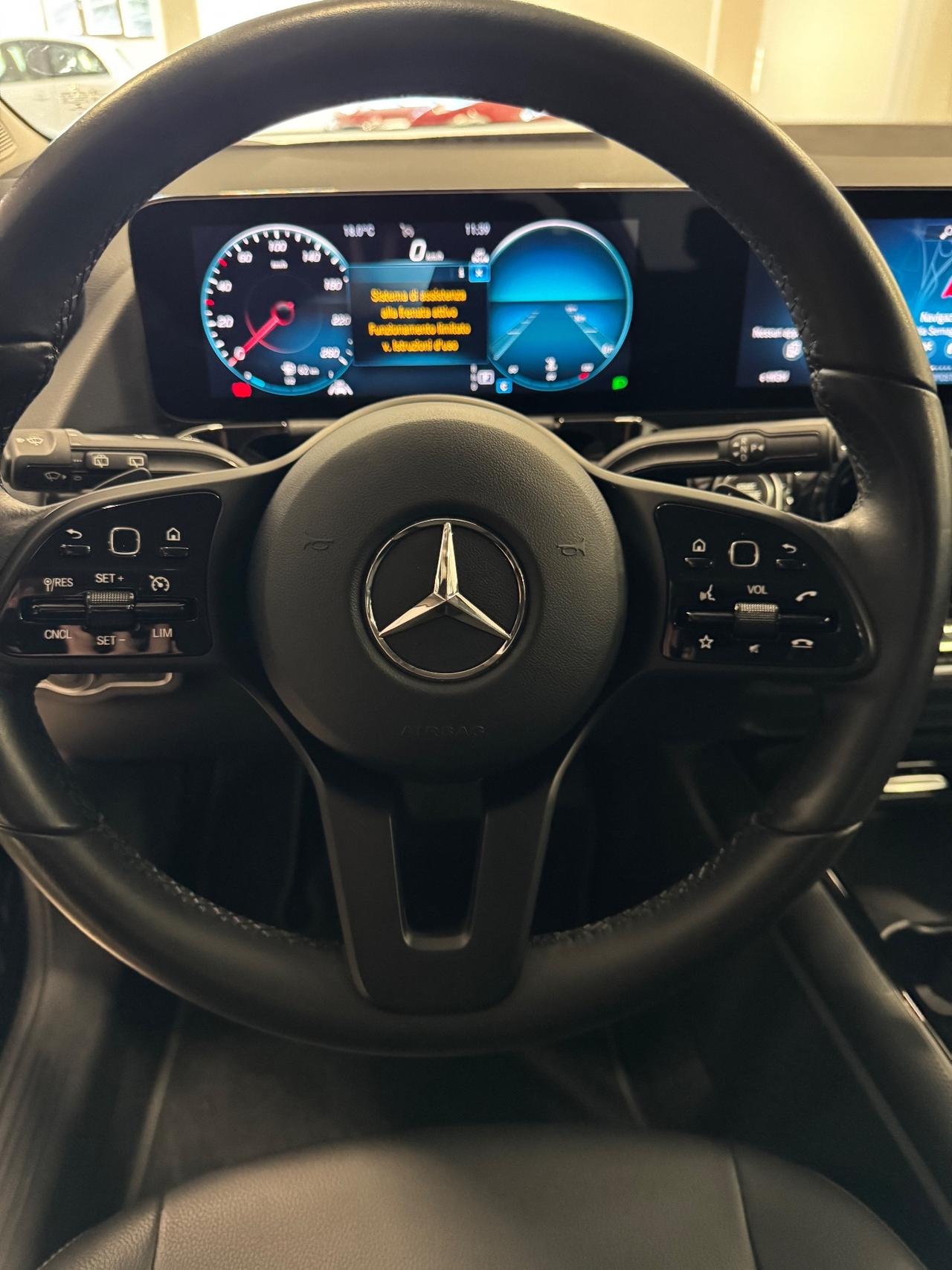 Mercedes-benz GLA 200 Automatic Executive