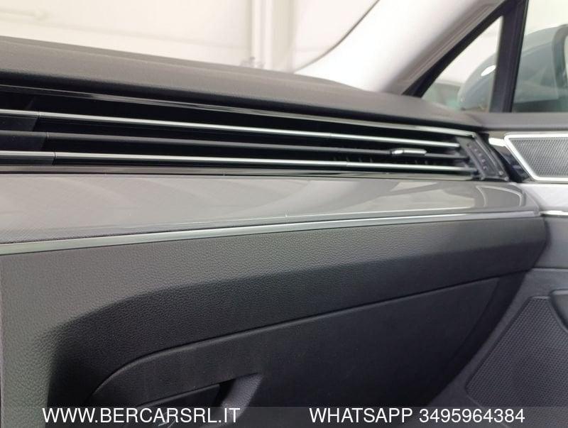 Volkswagen Passat Passat Variant 2.0 TDI SCR EVO DSG Business