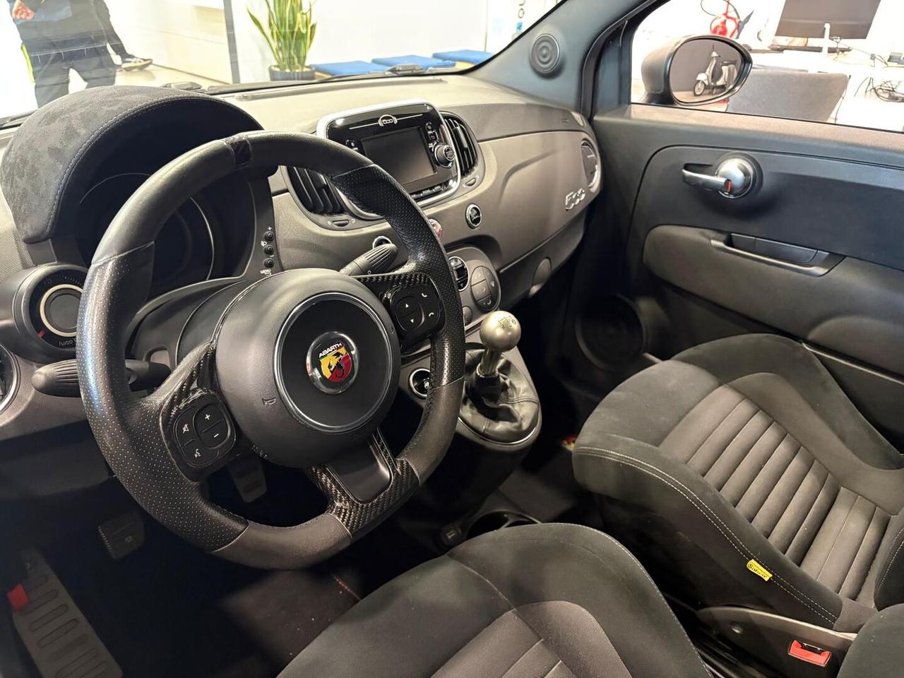 Abarth 595 1.4 t-jet Competizione 180cv