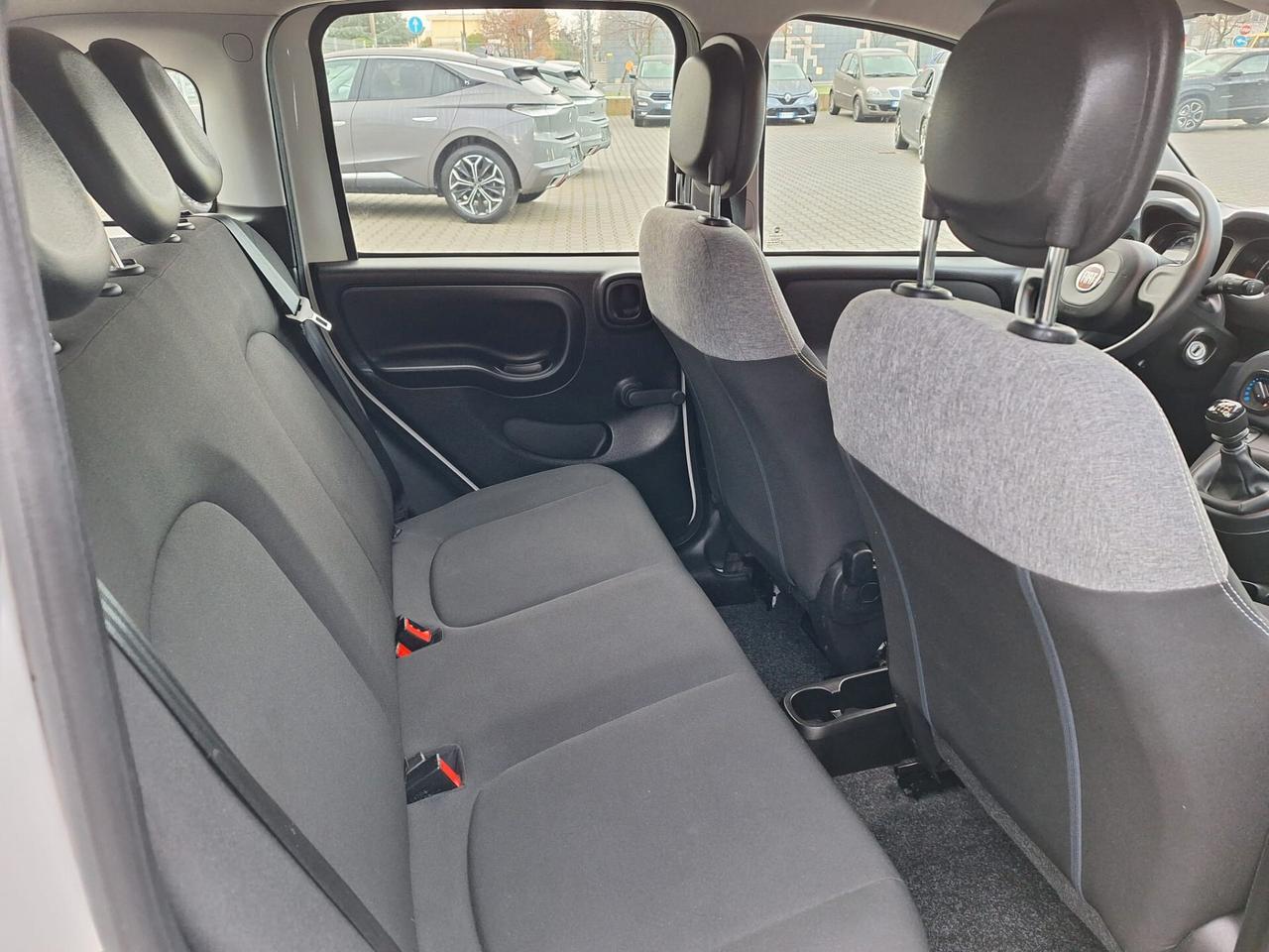 Fiat Panda 1.0 FireFly S&S Hybrid X NEOPATENTATI