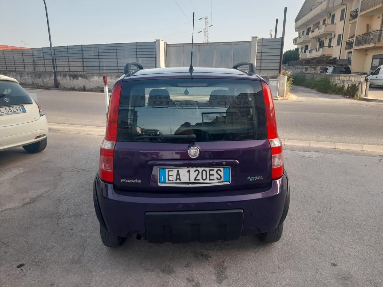 Fiat Panda 1.2cc metano 12 mesi garanzia-2010
