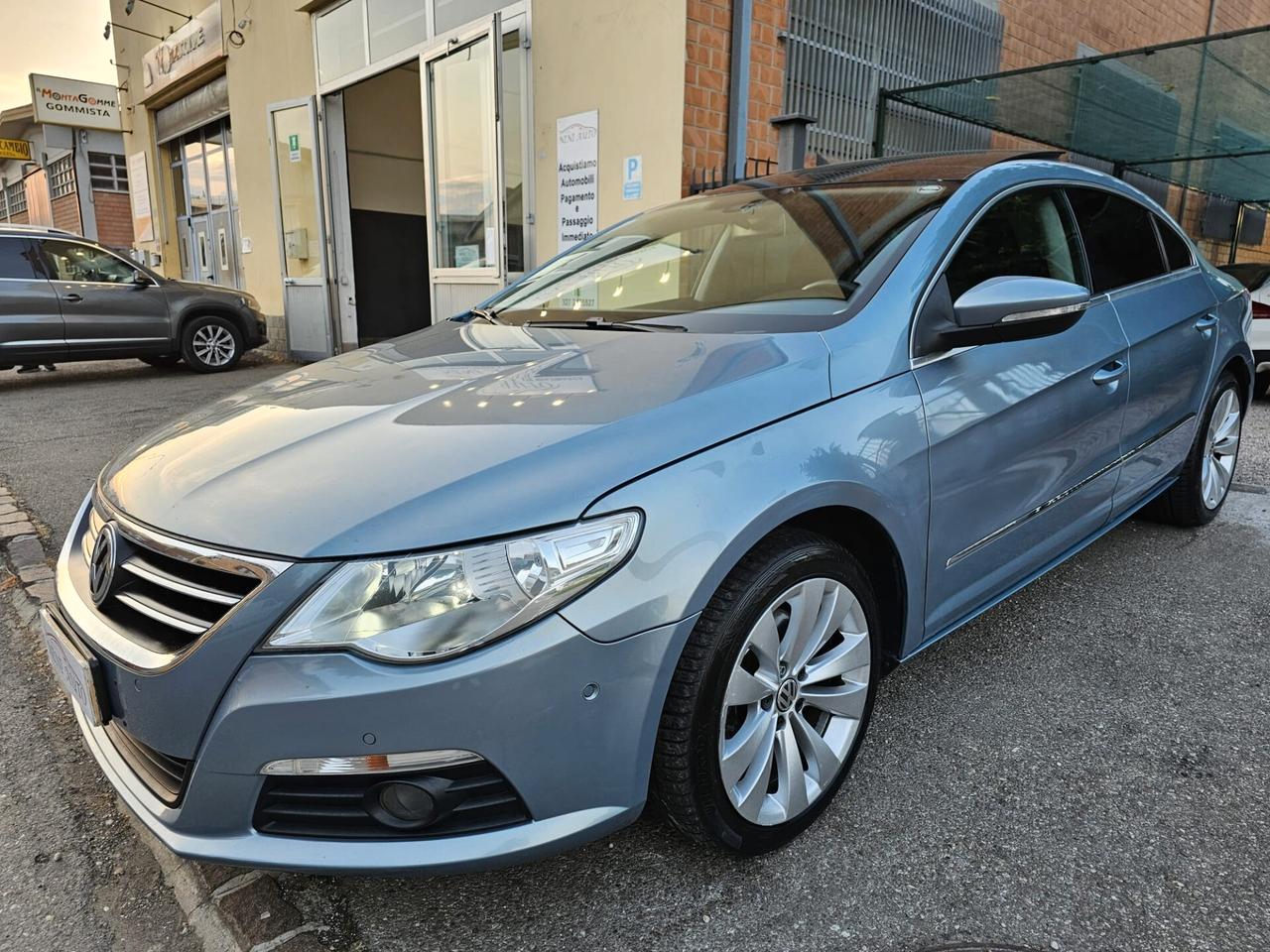 Volkswagen Passat CC 2.0 TDI 140cv DPF*Navi*Tetto*Pdc*