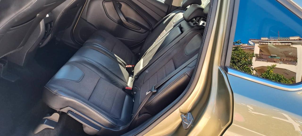 Ford Kuga 2.0 TDCI 120 CV S&S 2WD Business