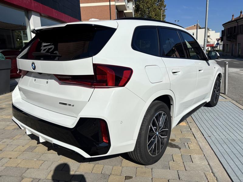 BMW X1 sdrive18d auto LED-NAVI-PELLE-18"