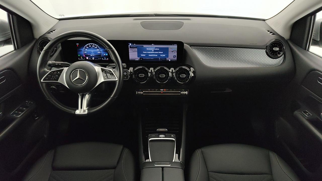 Mercedes-Benz B 180 d Advanced auto