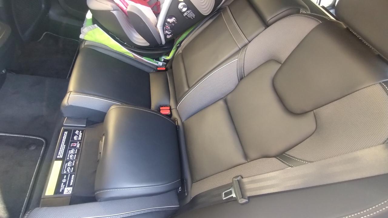 Volvo XC 60 XC60 T4 Geartronic R-design