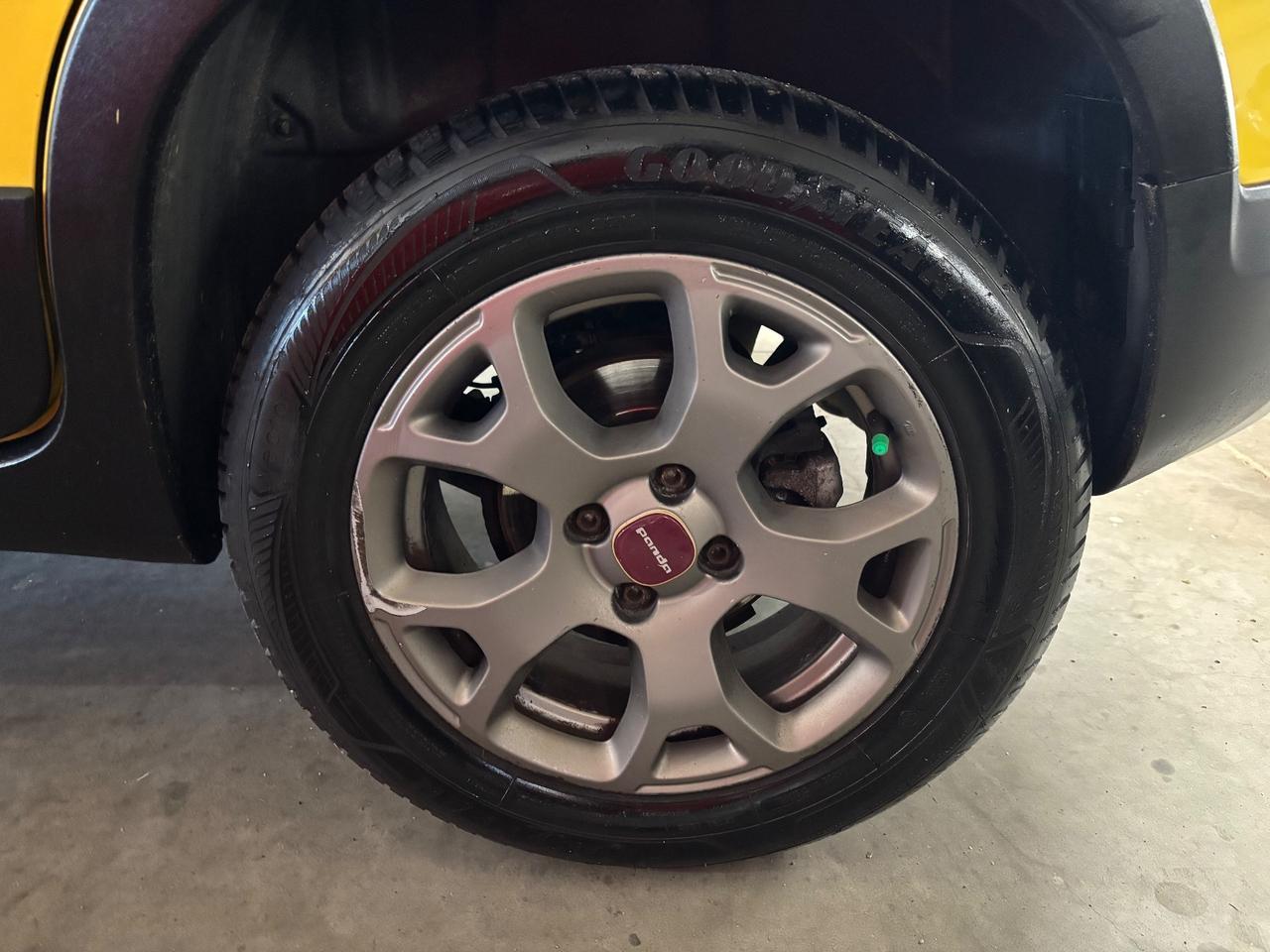 Fiat Panda CROSS 0.9 Twinair B/GPL 4x4