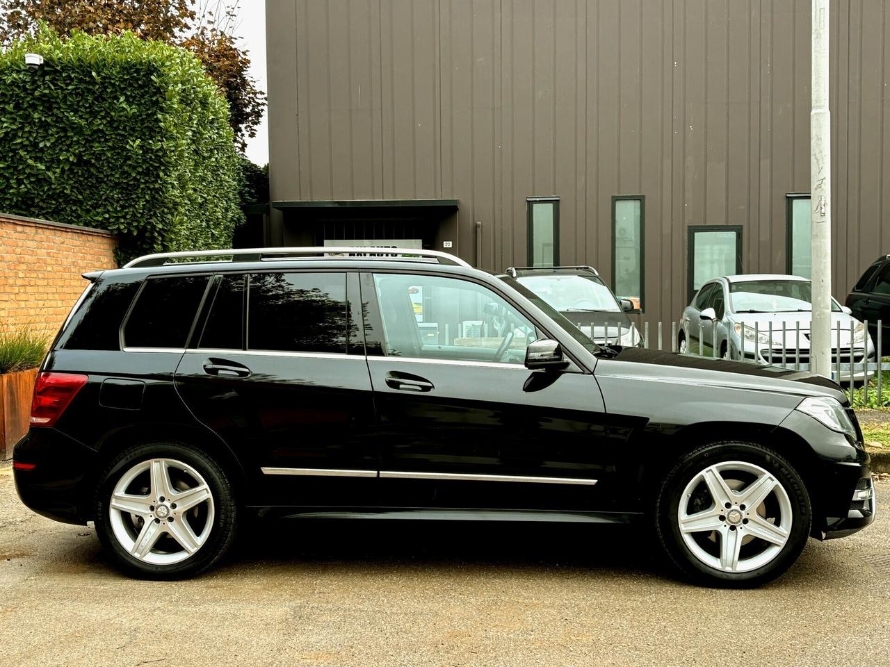 MERCEDES GLK 220D 4x4-122000km-"AMG" int/est -FULL