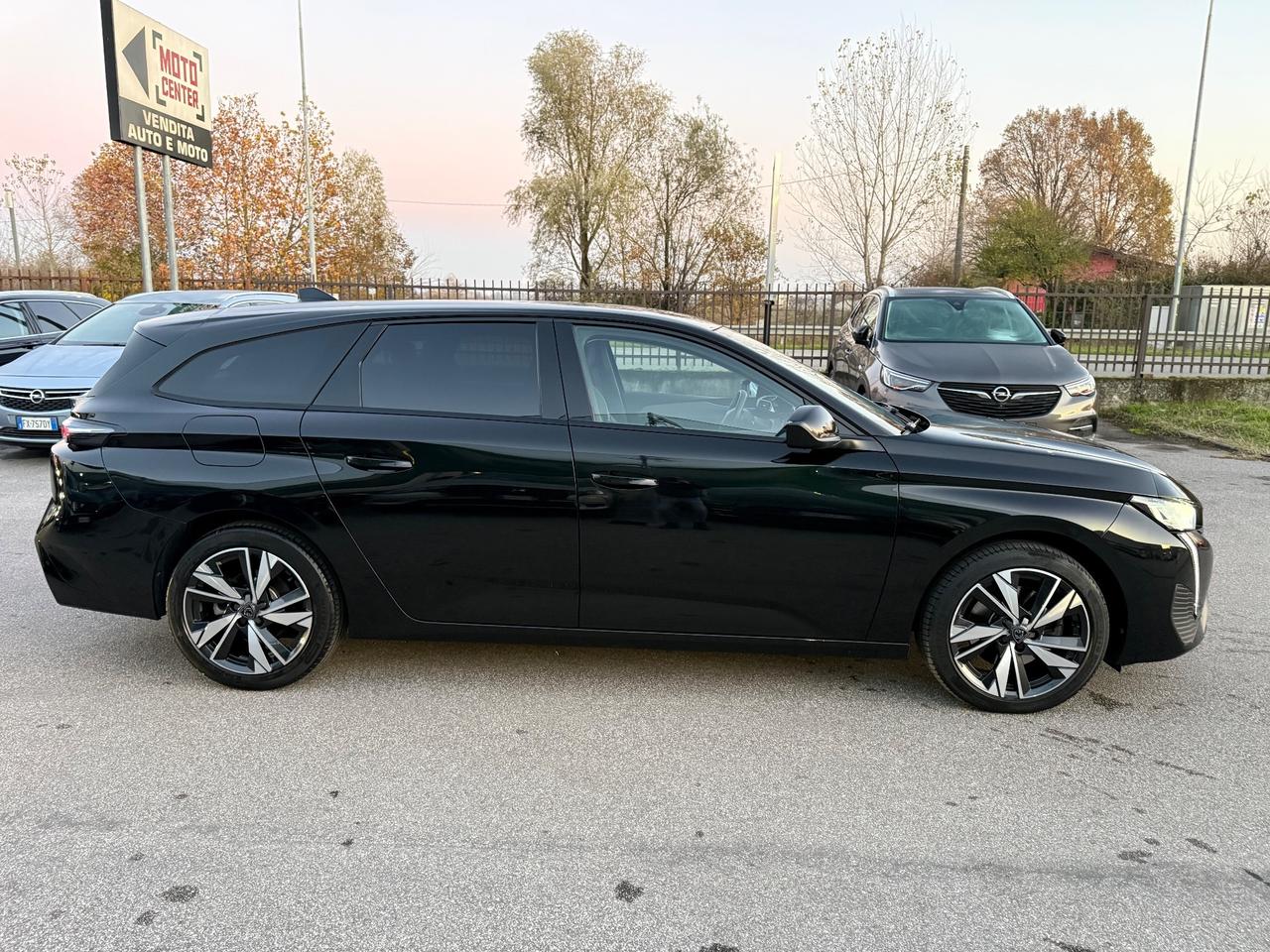 Peugeot 308 My23 Sw 1.5 130 Cv EAT8 Allure Pack