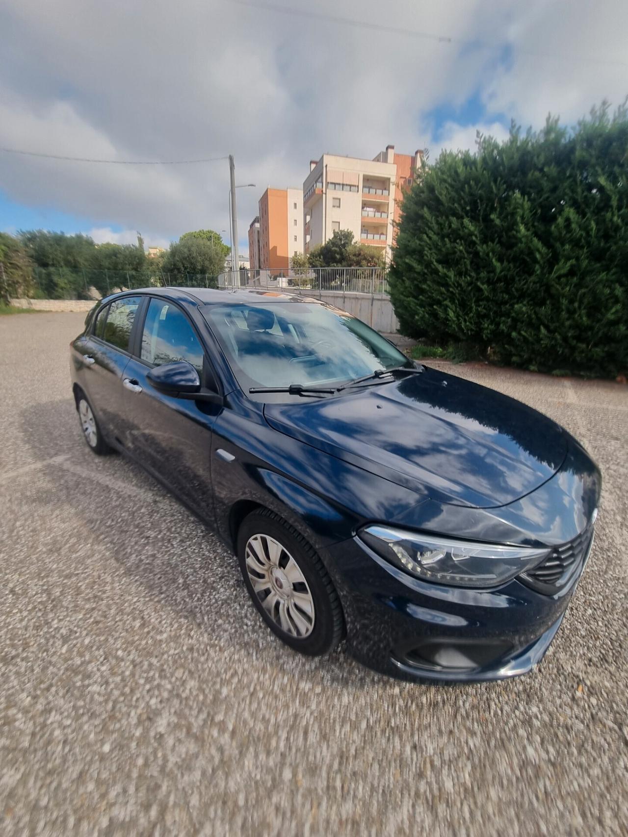 Fiat Tipo 1.6 Mjt S&S 5 porte Easy Business