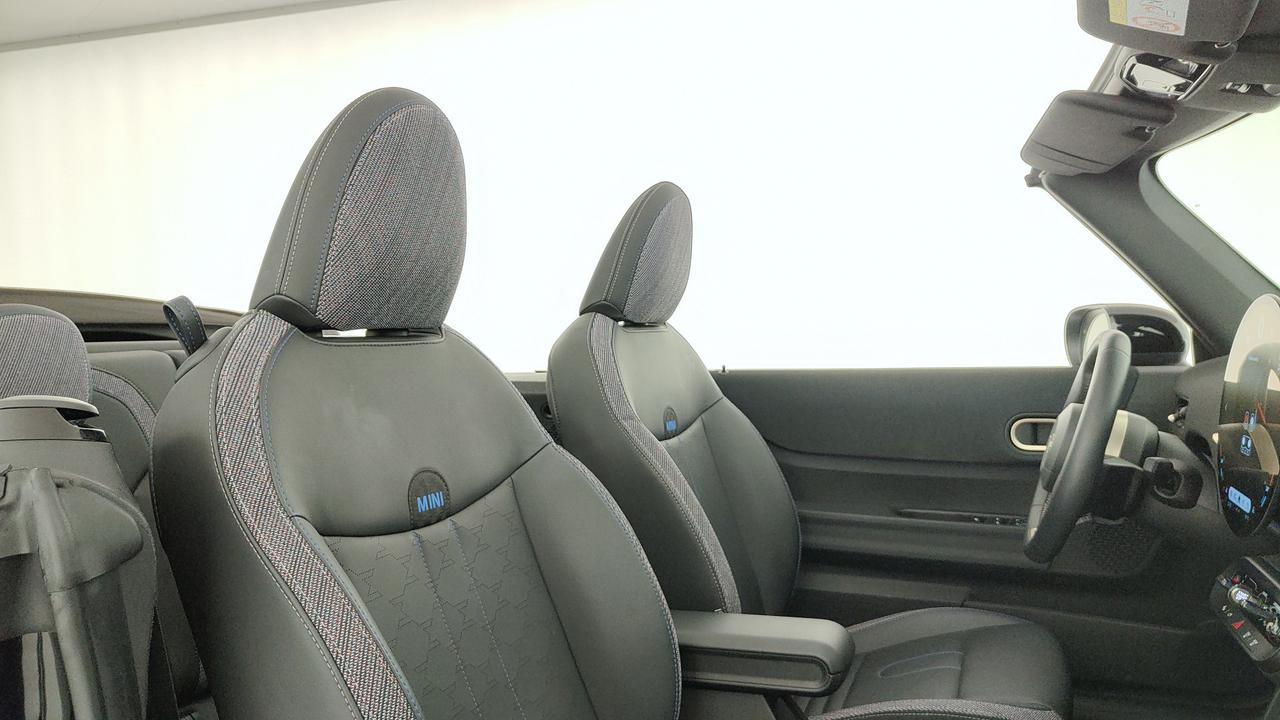 MINI Mini Cooper Cabrio F67 - Mini Cooper Cabrio 2.0 C Classic auto