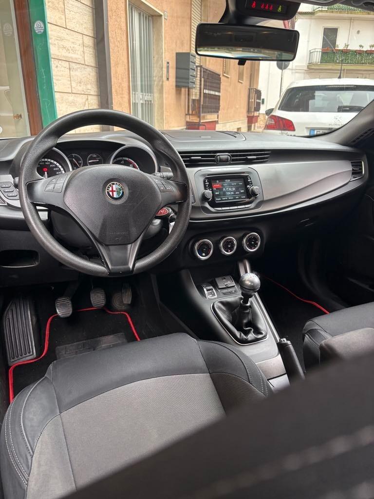 Alfa Romeo Giulietta 1.6 JTDm-2 105 CV Business