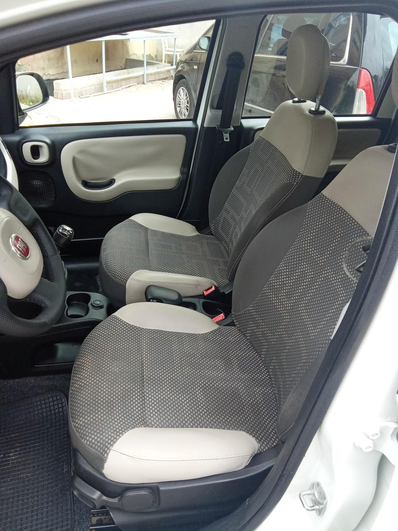 Fiat Panda 1.3 MJT 95 CV S&S 4x4 016