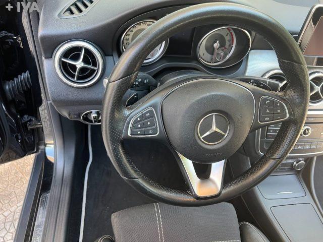 MERCEDES-BENZ GLA 200 d Automatic Sport
