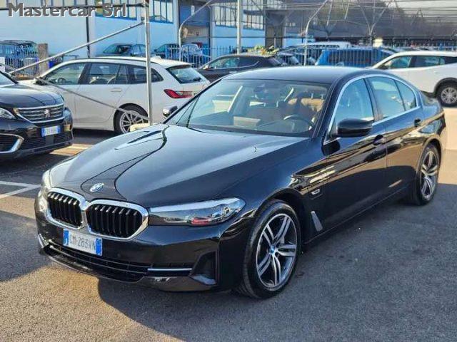 BMW 530 Serie 5 G30 Berlina LCI 530e Business auto - GM283