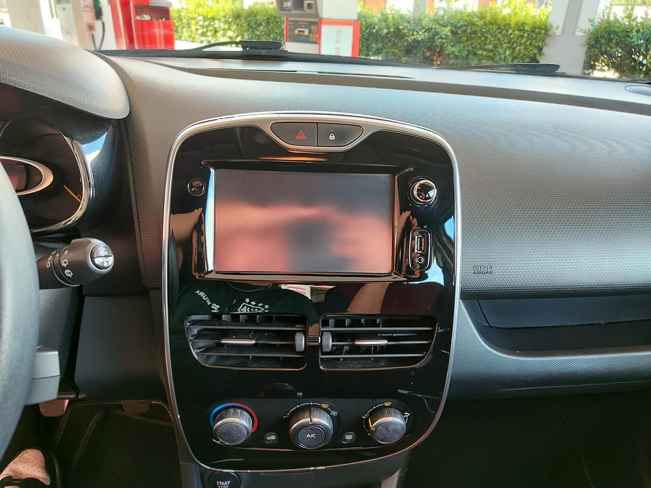 Renault Clio 1.2 GPL 2015 BOMBOLA APPENA REVISIONATA