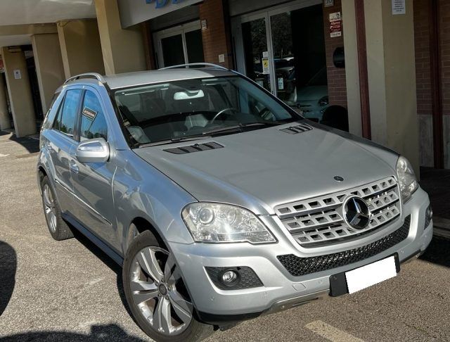 MERCEDES-BENZ ML 320 CDI Sport *PERFETTO*SERVICE MERCEDES*