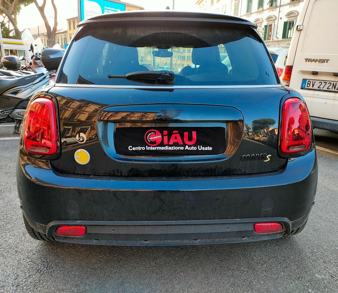 Mini Cooper SE Yours Neopatentati