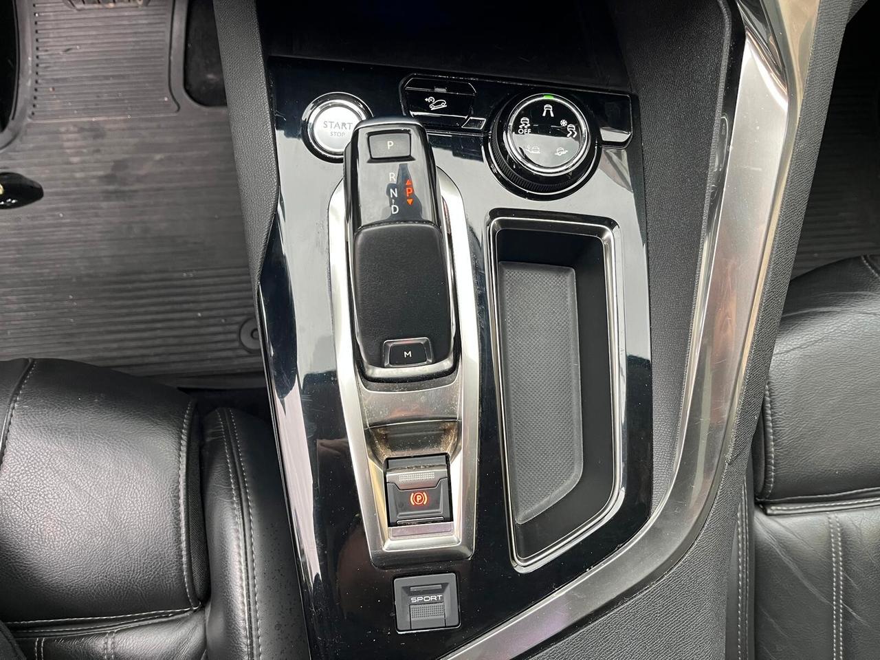 Peugeot 3008 1.6 BlueHDi 120 S&S Allure