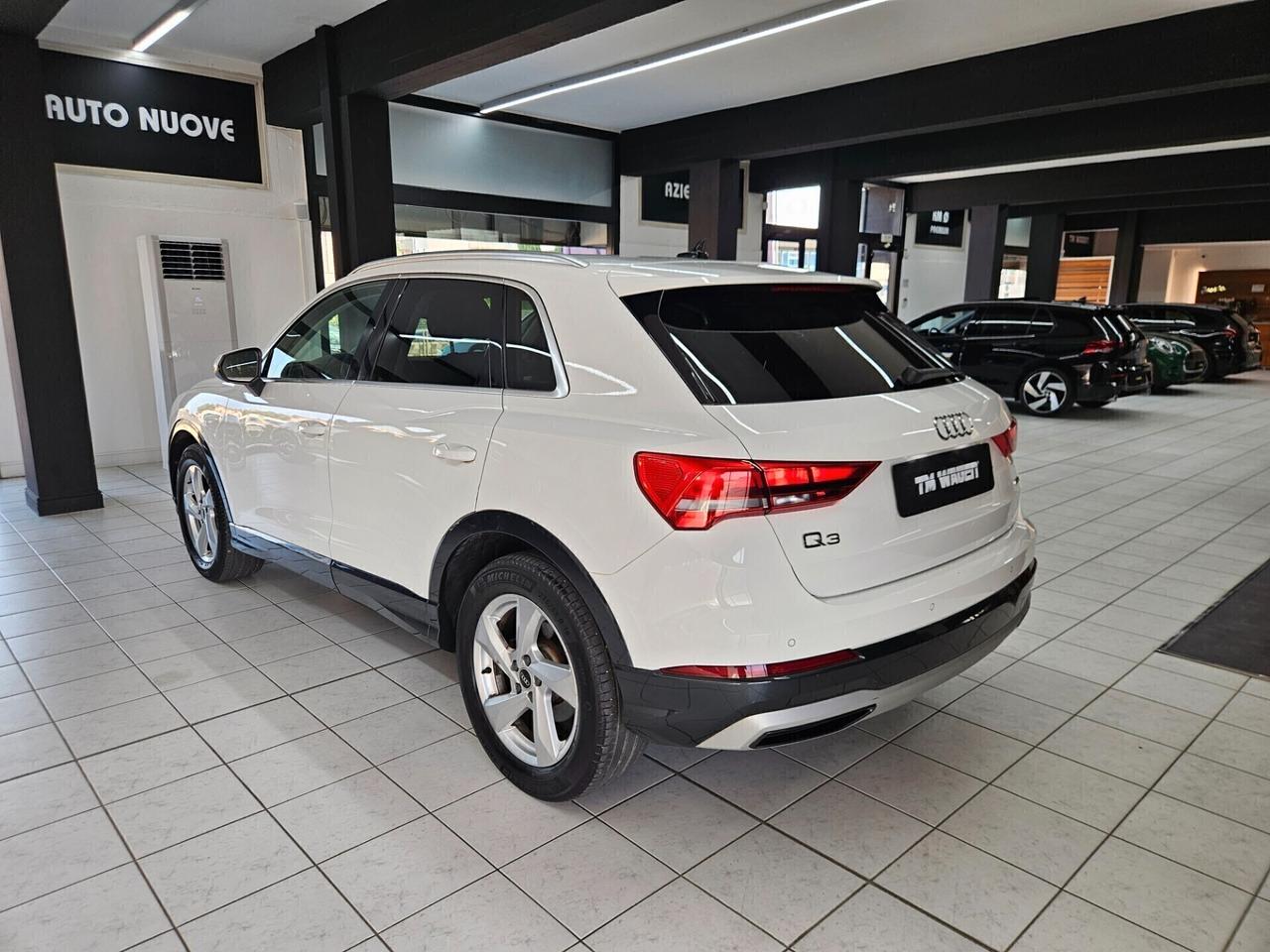 Audi Q3 35 2.0 tdi Business quattro s-tronic