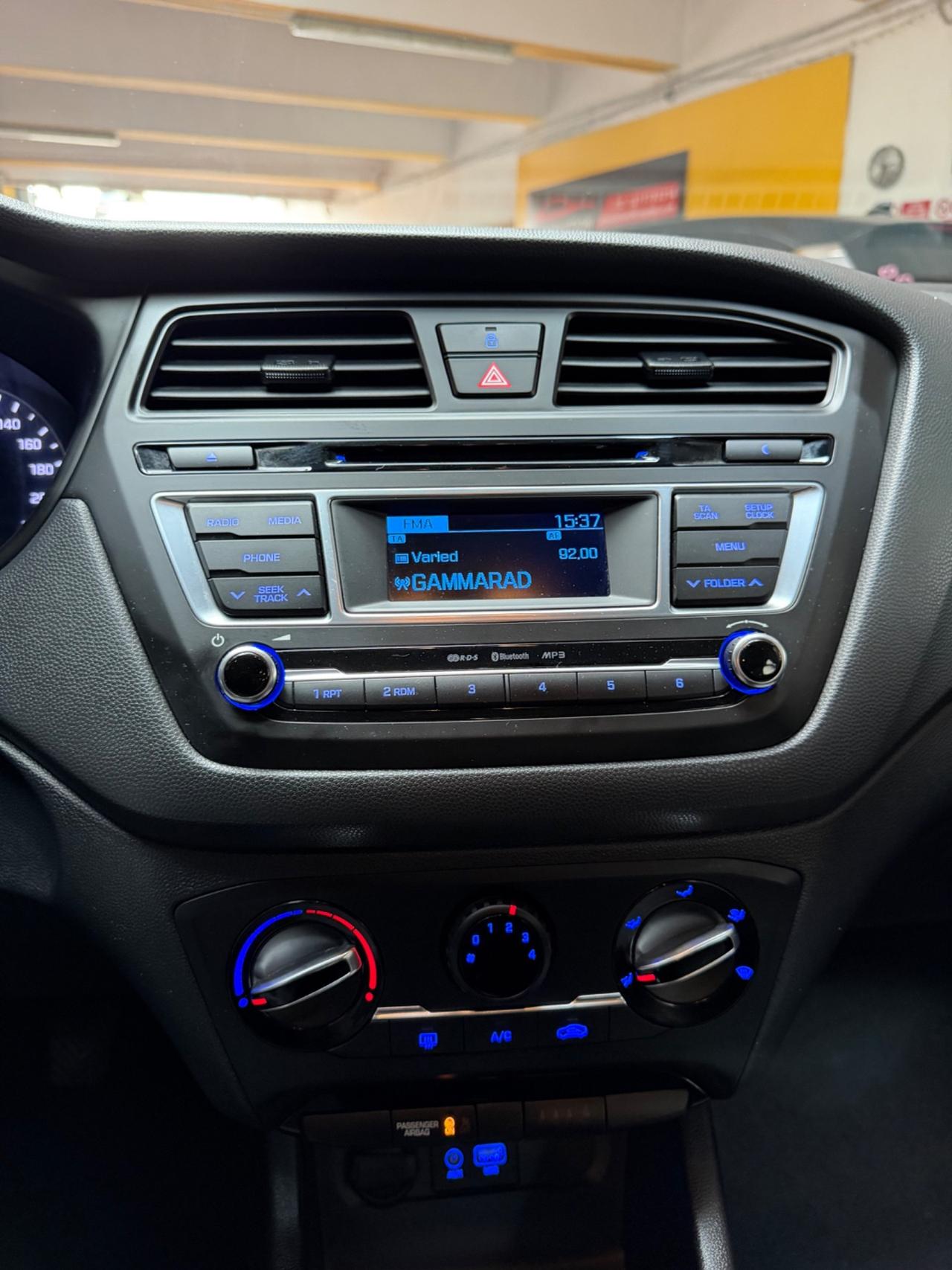 Hyundai i20 1.2 Neopatentati Euro 6