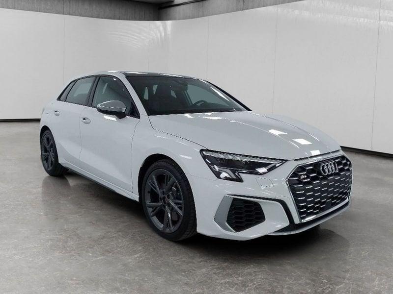 Audi A3 S3 Sportback 2.0 tfsi quattro s-tronic