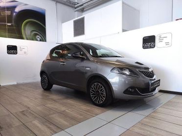 LANCIA Ypsilon 3ª serie - Ypsilon 1.0 FireFly 5 porte S&S Hybrid Platino