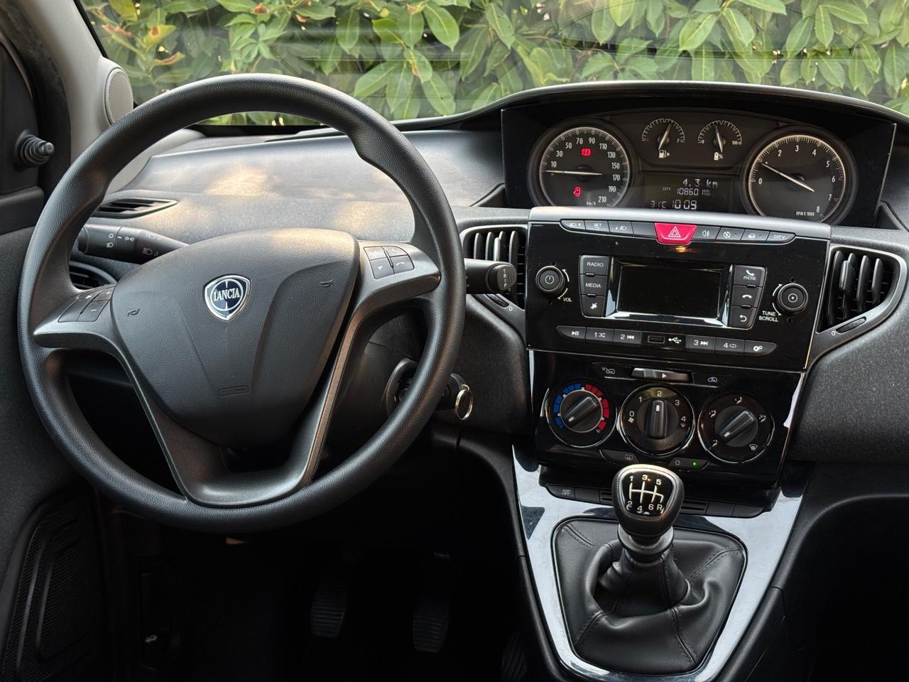 Lancia Ypsilon Hybrid (con soli 108000km)