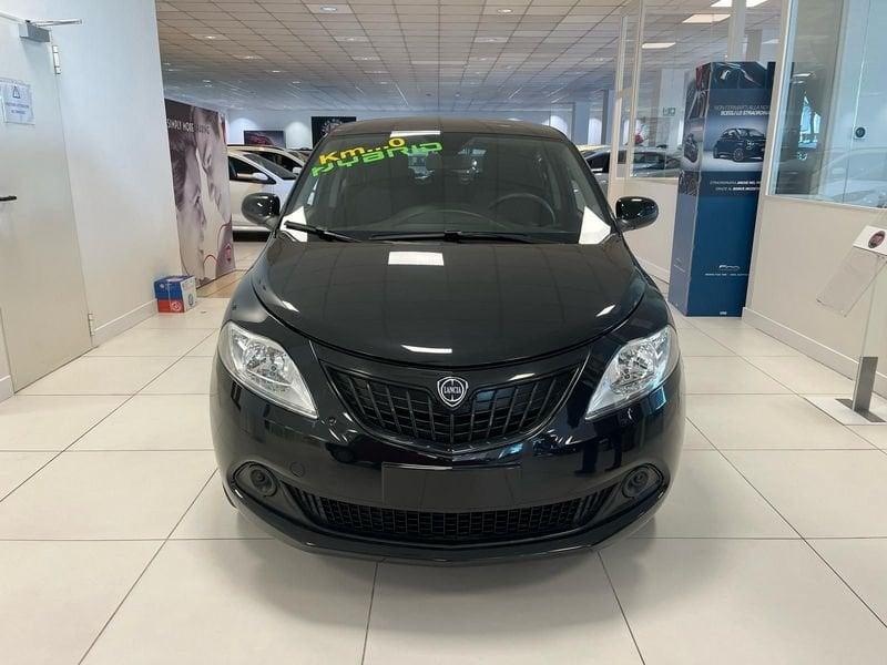 Lancia Ypsilon 1.0 FireFly 5 porte S&S Hybrid Silver Plus