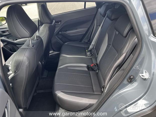 Subaru Crosstrek 2.0i e-Boxer MHEV CVT Linear...