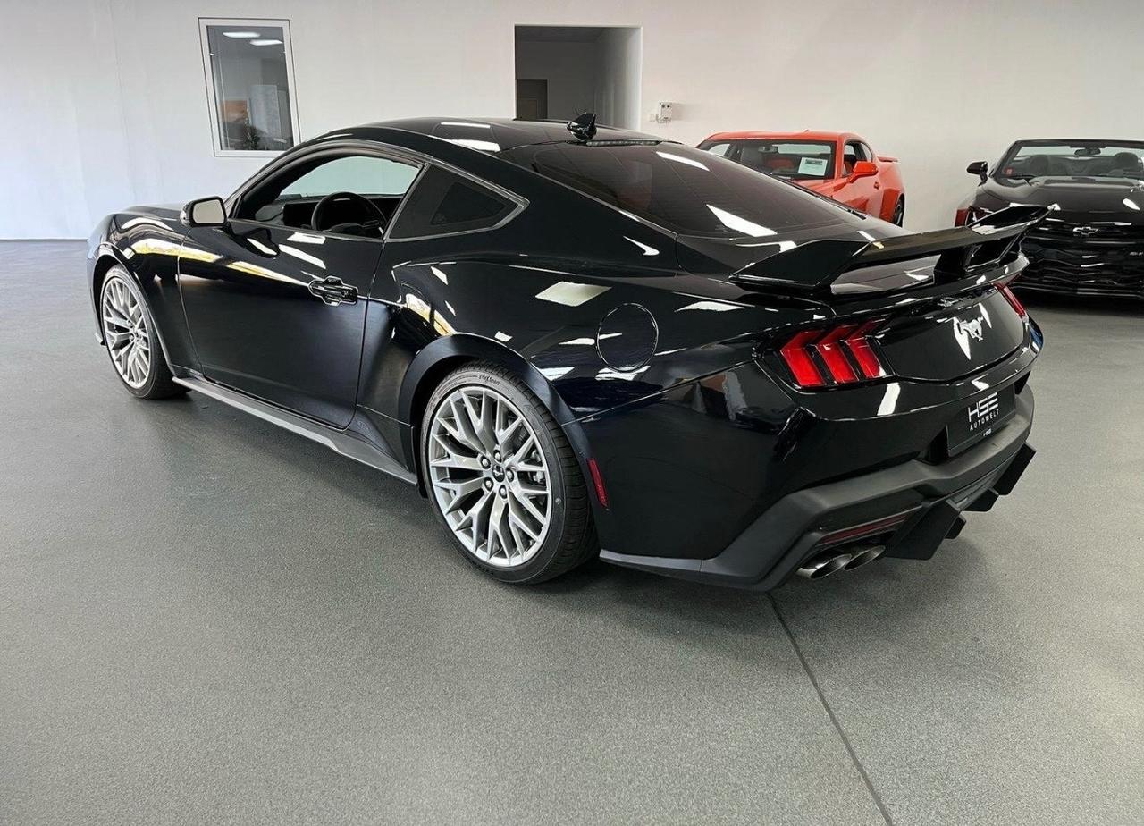 Ford Mustang 2.3 EcoBoost Coupe nuovo modello