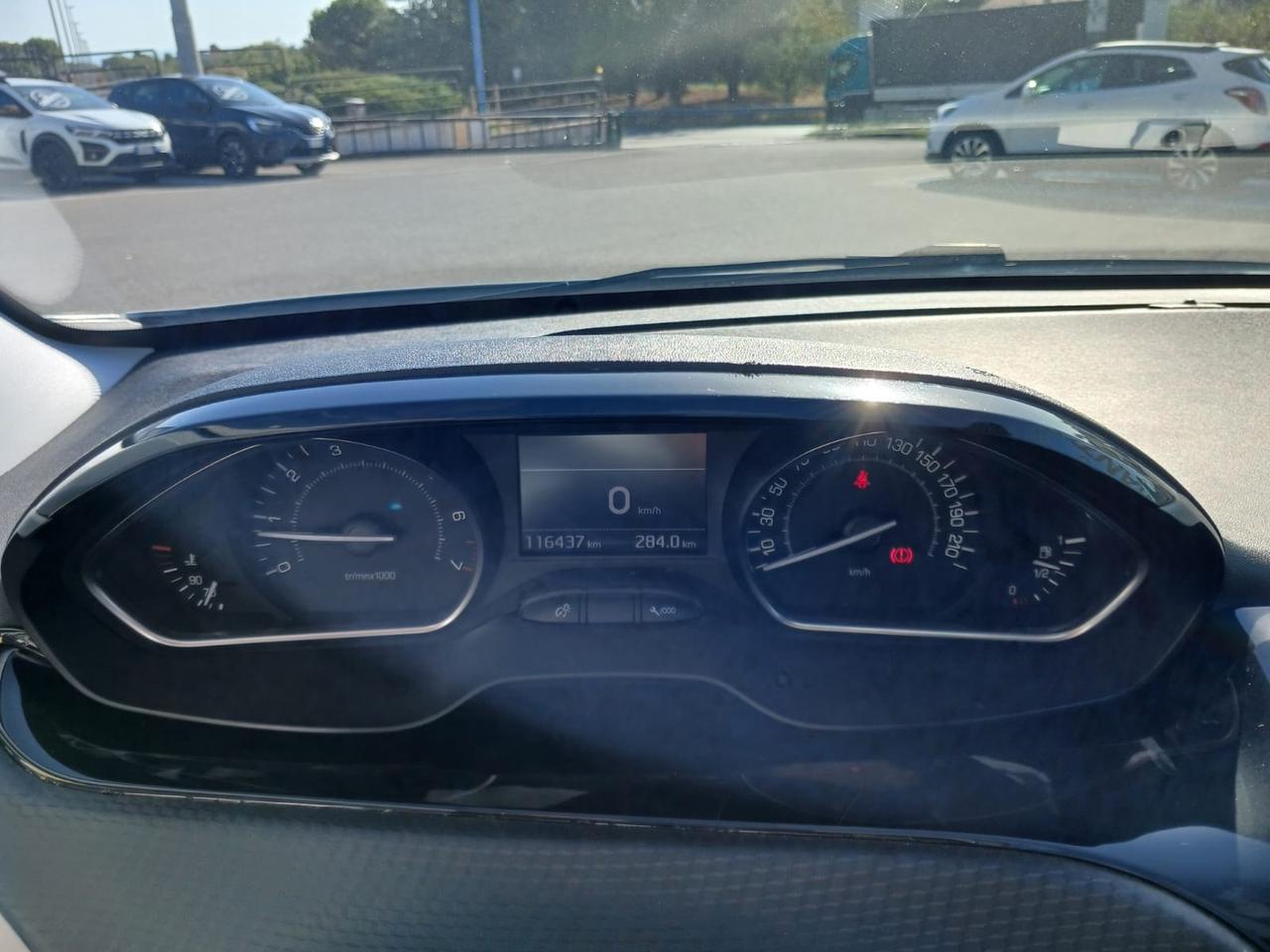 Peugeot 208 PureTech 82 5 porte Allure