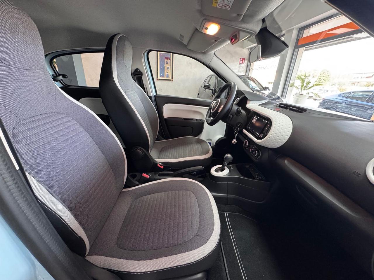 Renault Twingo Electric Authentique R80 #6914