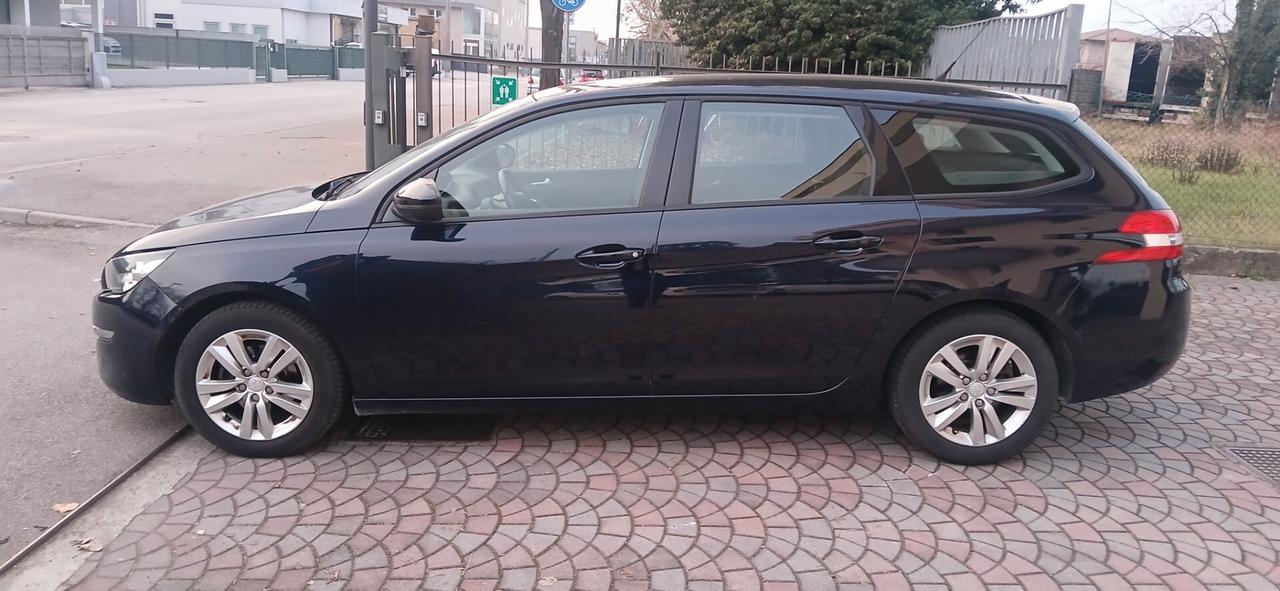 Peugeot 308 s.w. diesel neopatentati1