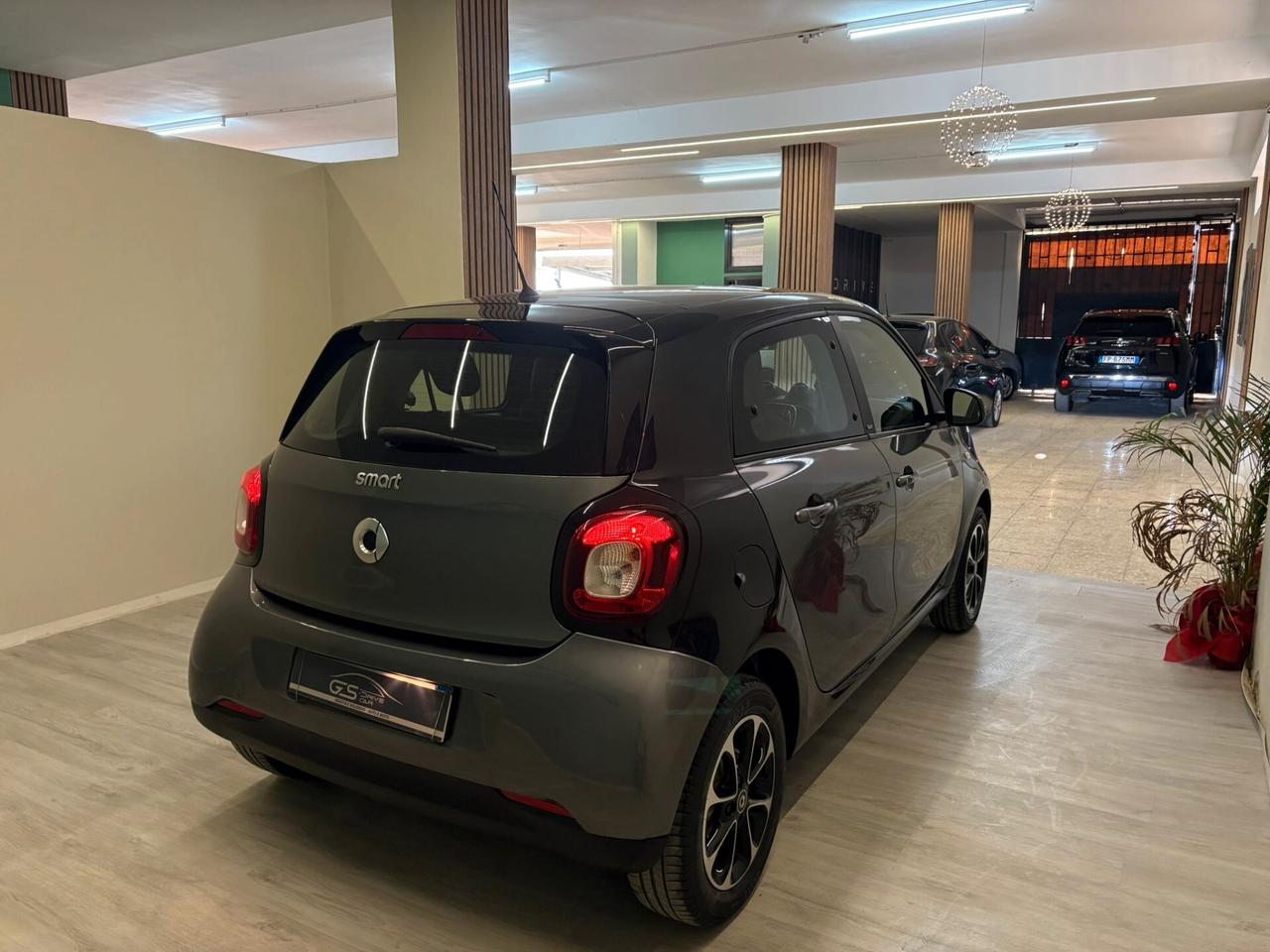 Smart ForFour 1000cc 71cv Allestimento Passion