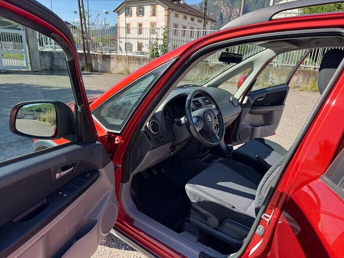 Suzuki SX4 2.0 DDiS 16V 4WD 88 KW Outdoor Line GLX