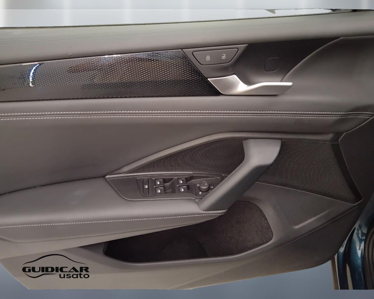 VOLKSWAGEN Tiguan III 2024 - Tiguan 2.0 tdi Life 150cv dsg