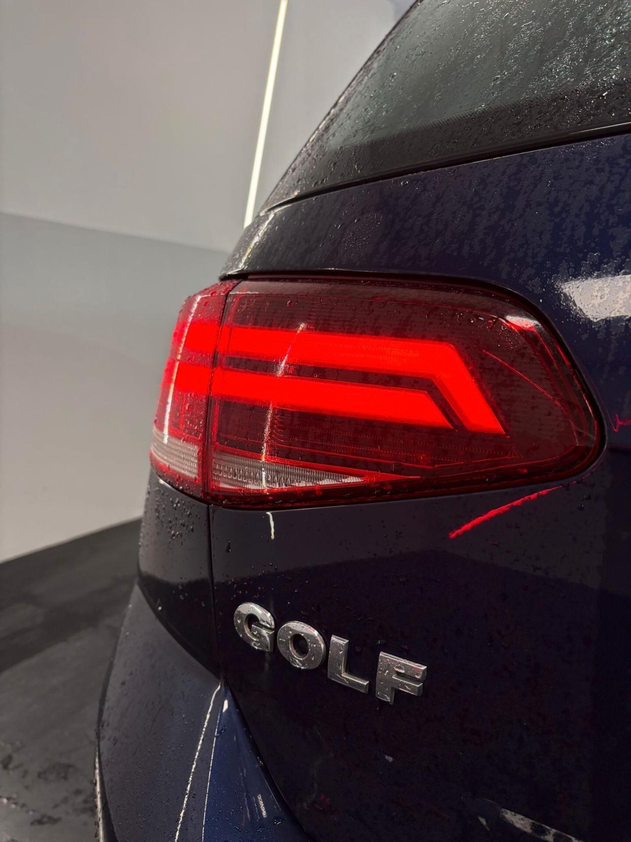 Volkswagen Golf 2.0 TDI 5p. Executive BlueMotion Technology