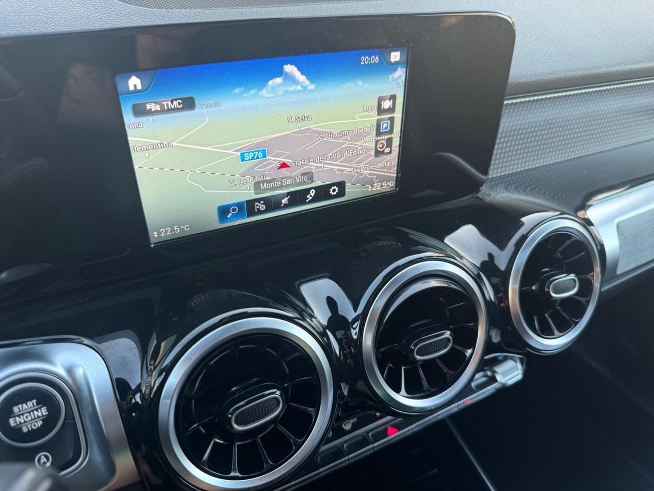 MERCEDES GLB 180D Sport Plus - Tetto Led Navi 18